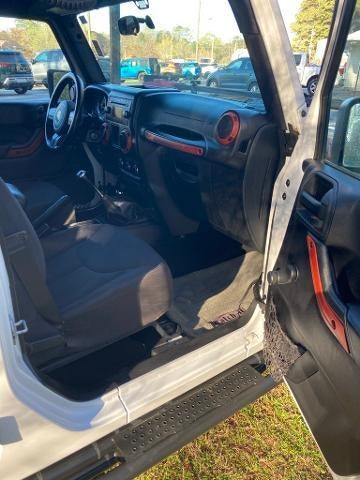 2015 Jeep Wrangler Unlimited 4WD 4dr Sport