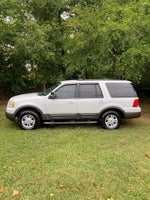 2004 Ford Expedition XLT