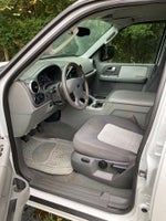 2004 Ford Expedition XLT