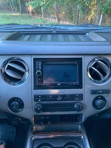 2011 Ford Super Duty F-250 SRW 4WD Crew Cab 6-3/4 Ft Box XLT