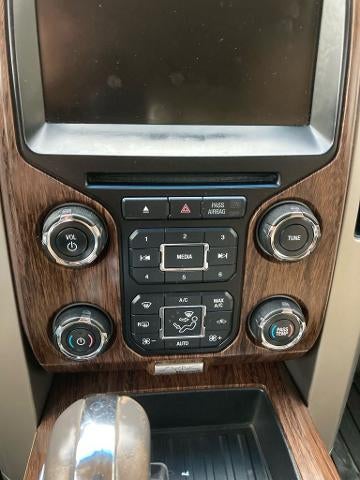 2013 Ford F-150 4WD SuperCrew 5-1/2 Ft Box Lariat