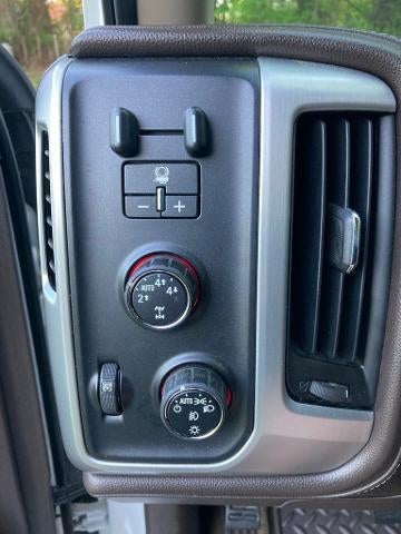 2015 GMC Sierra 1500 Double Cab Standard Box 4-Wheel Drive SLT