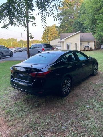 2024 Nissan Altima 2.5 SV Sedan
