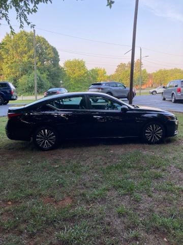 2024 Nissan Altima 2.5 SV Sedan