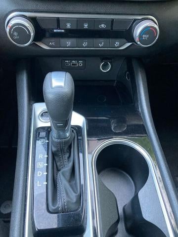2024 Nissan Altima 2.5 SV Sedan