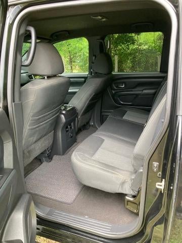 2018 Nissan Titan 4x4 Crew Cab SV