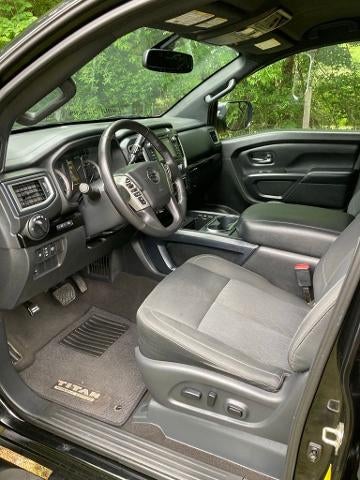 2018 Nissan Titan 4x4 Crew Cab SV