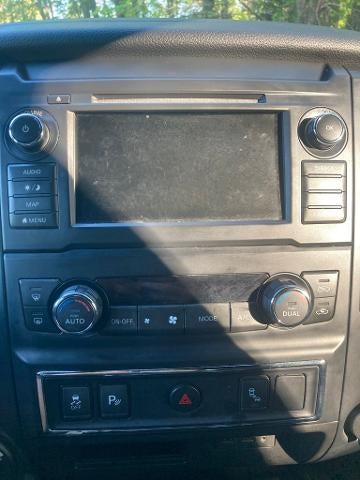 2019 Nissan Titan 4x4 Crew Cab SV