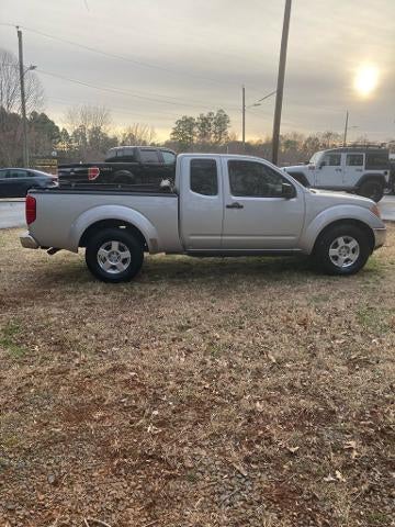 2007 Nissan Frontier 2WD King Cab Long Bed V6 Automatic SE