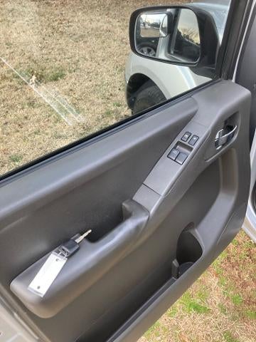 2007 Nissan Frontier 2WD King Cab Long Bed V6 Automatic SE