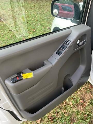 2019 Nissan Frontier Crew Cab 4x2 SV Auto