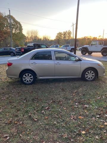 2010 Toyota Corolla 4dr Sdn Auto LE (Natl)