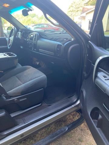 2007 Chevrolet Silverado 1500 4WD Extended Cab Standard Box LT w/1LT