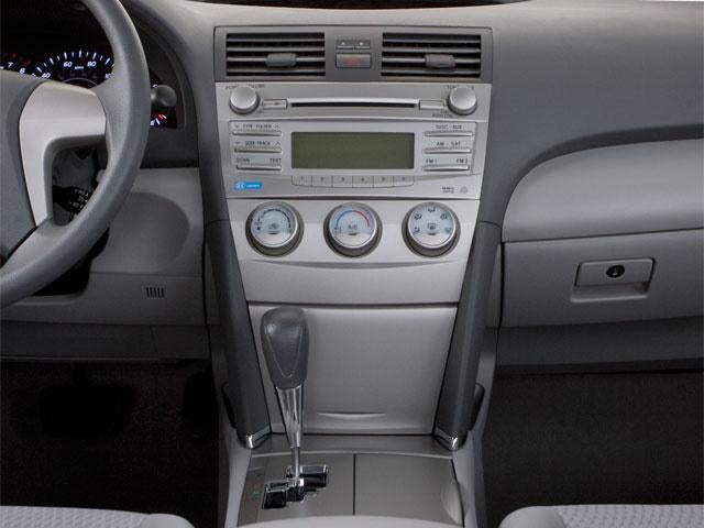 2011 Toyota Camry 4dr Sdn I4 Auto SE (Natl)