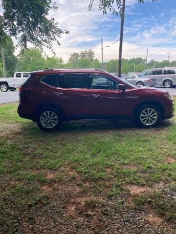 2018 Nissan Rogue FWD SV
