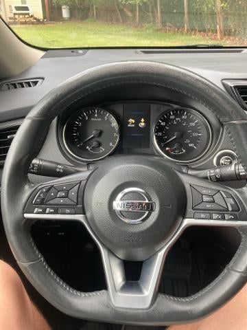 2017 Nissan Rogue AWD SV