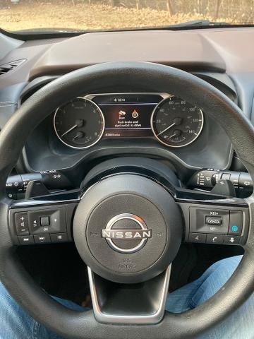 2022 Nissan Rogue FWD SV