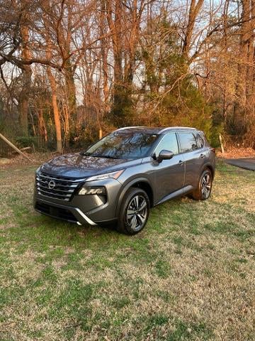 2026 Nissan Rogue FWD SL *Ltd Avail*