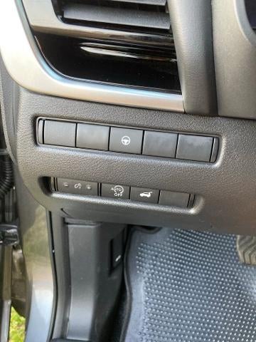 2026 Nissan Rogue FWD SL *Ltd Avail*