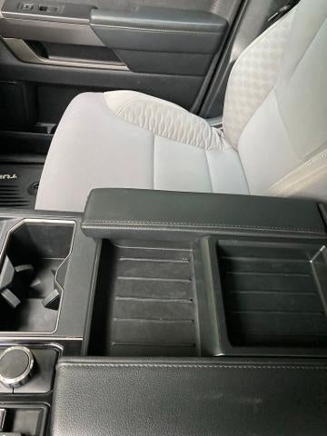 2022 Toyota Tundra 4WD 4WD SR5 Double Cab 6.5' Bed (Natl)