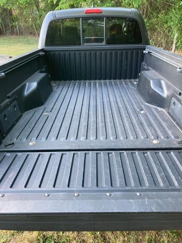 2017 Toyota Tacoma SR5 Access Cab 6' Bed I4 4x4 AT (Natl)