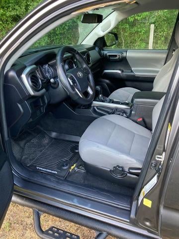 2017 Toyota Tacoma SR5 Access Cab 6' Bed I4 4x4 AT (Natl)