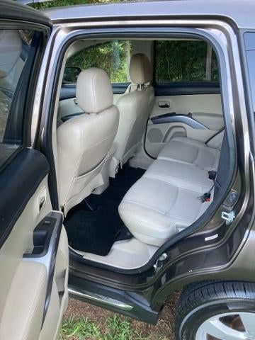 2010 Mitsubishi Outlander 2WD 4dr XLS