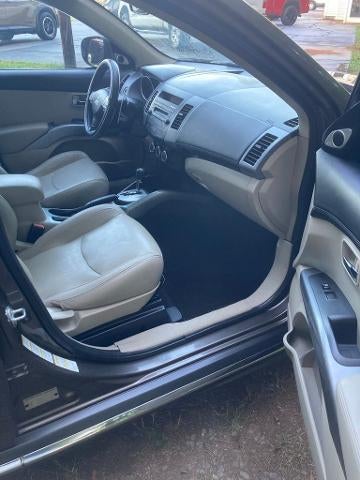 2010 Mitsubishi Outlander 2WD 4dr XLS