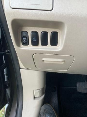 2010 Mitsubishi Outlander 2WD 4dr XLS
