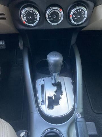 2010 Mitsubishi Outlander 2WD 4dr XLS