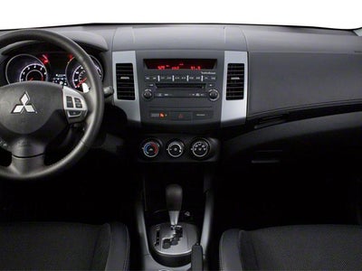 2010 Mitsubishi Outlander 2WD 4dr XLS