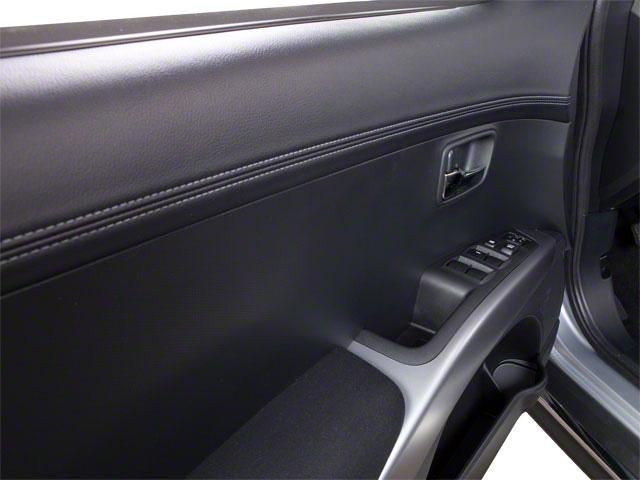 2010 Mitsubishi Outlander 2WD 4dr XLS