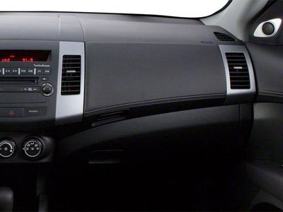 2010 Mitsubishi Outlander 2WD 4dr XLS