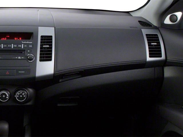 2010 Mitsubishi Outlander 2WD 4dr XLS