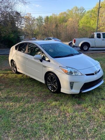 2012 Toyota Prius 5dr HB Two (Natl)