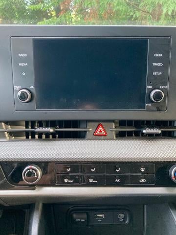 2024 Kia Sportage LX FWD