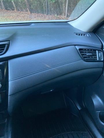 2018 Nissan Rogue FWD SV