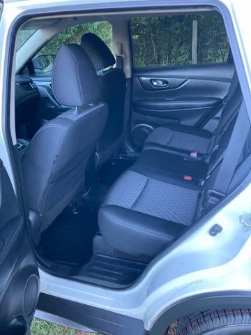 2018 Nissan Rogue FWD SV
