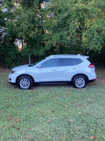 2018 Nissan Rogue FWD SV