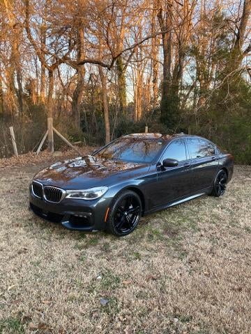 2019 BMW 750i Sedan