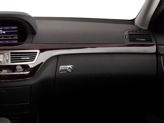 2013 Mercedes-Benz S-Class S 550 4MATIC® Sedan