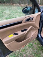 2014 Porsche Cayenne AWD 4dr S Hybrid