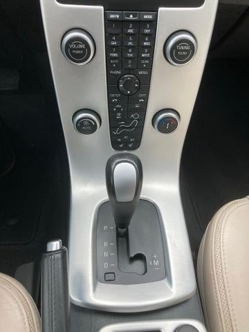 2013 Volvo C70 2dr Conv T5